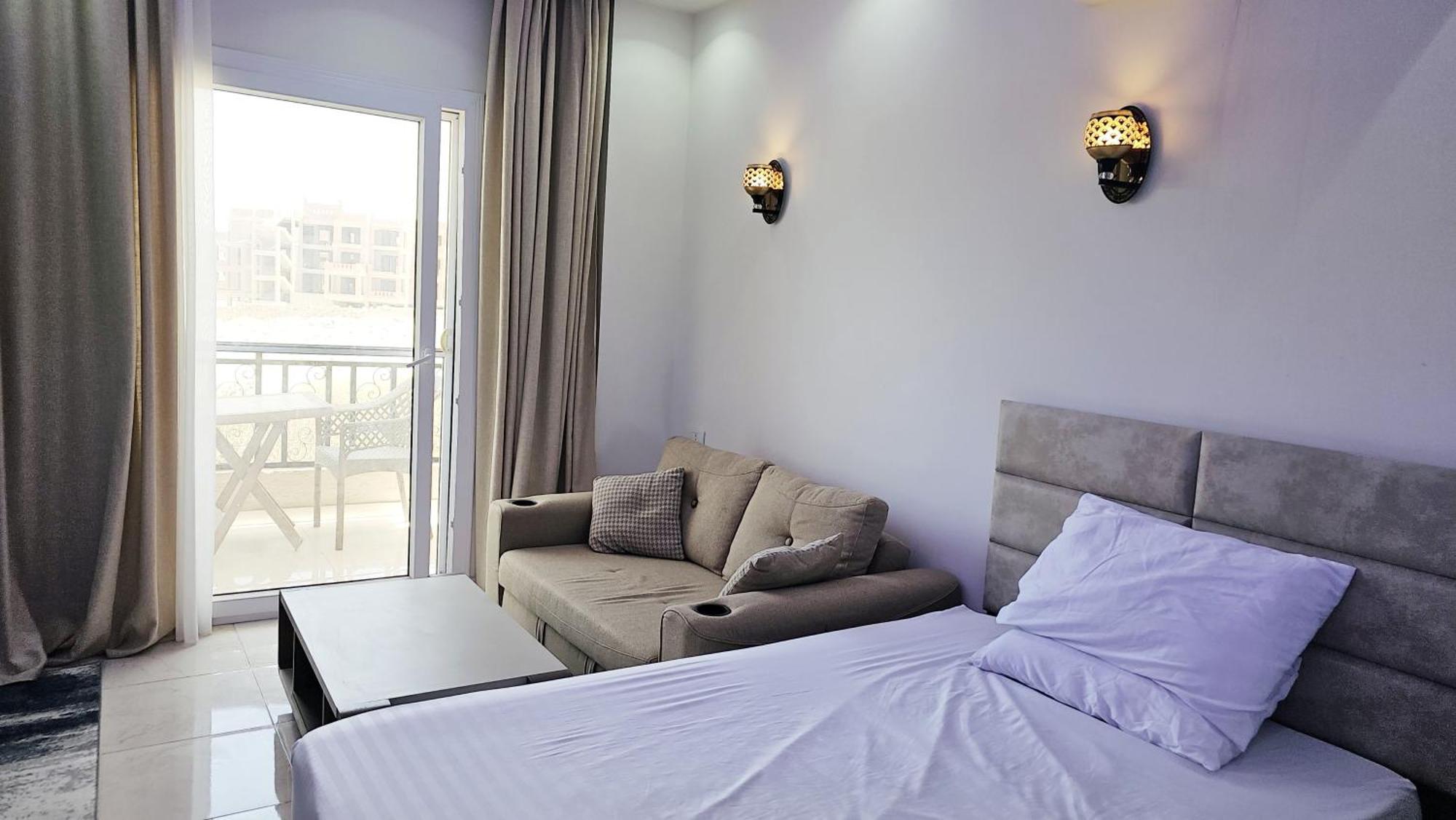ب Selena Bay Apartment